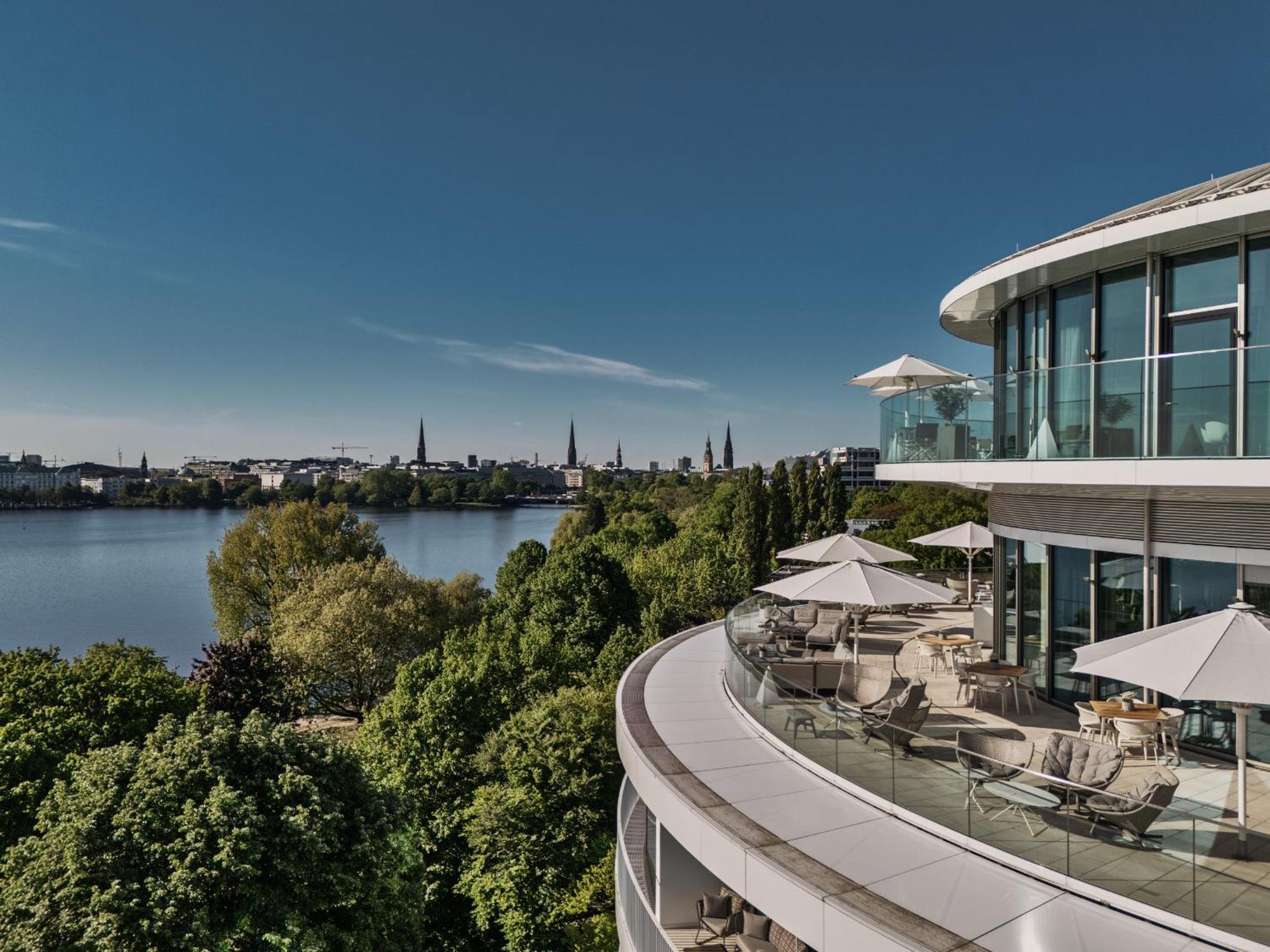 The Fontenay Hamburg Ngoại thất bức ảnh The River Terrace
