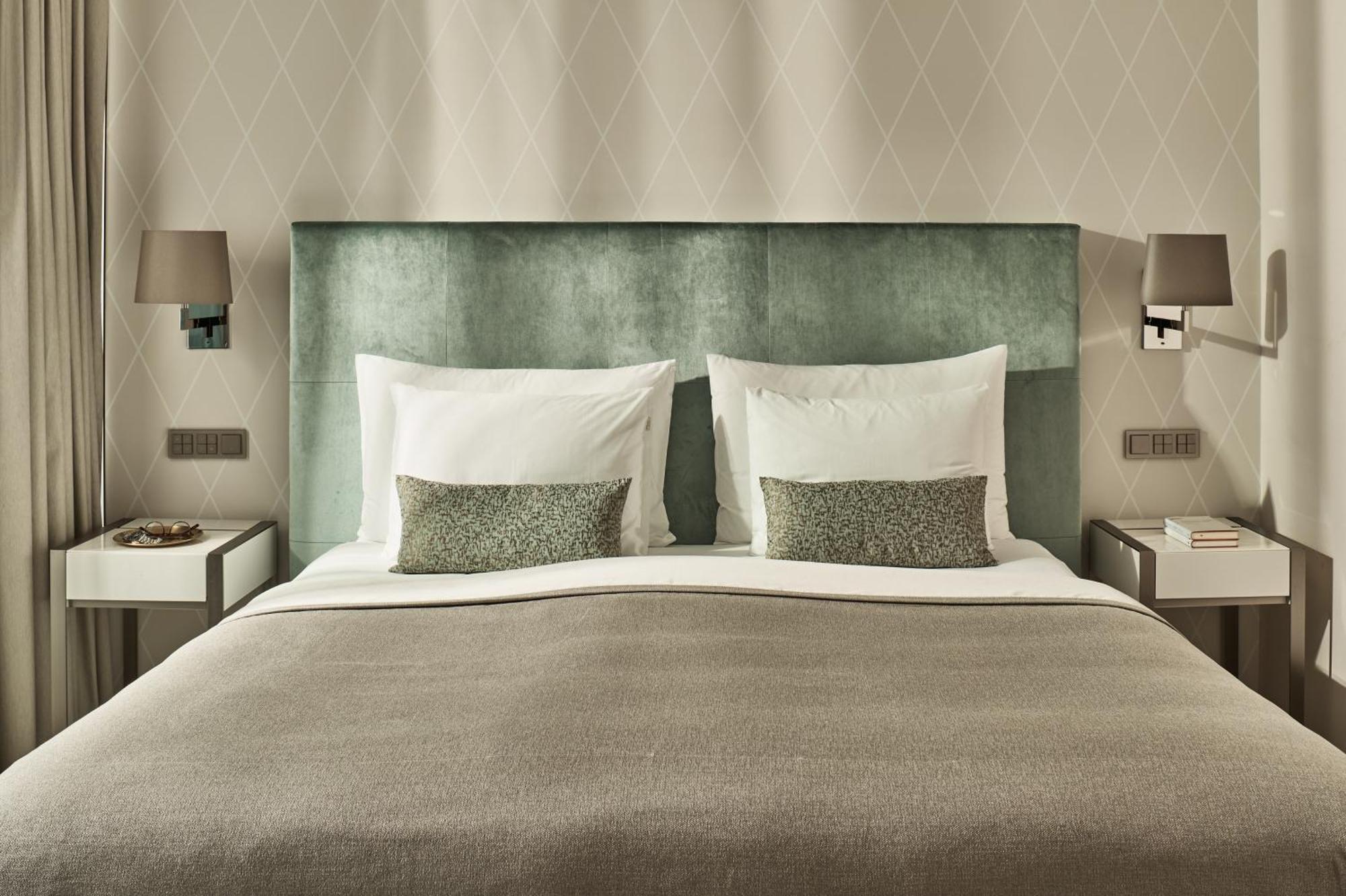 The Fontenay Hamburg Ngoại thất bức ảnh Deluxe room